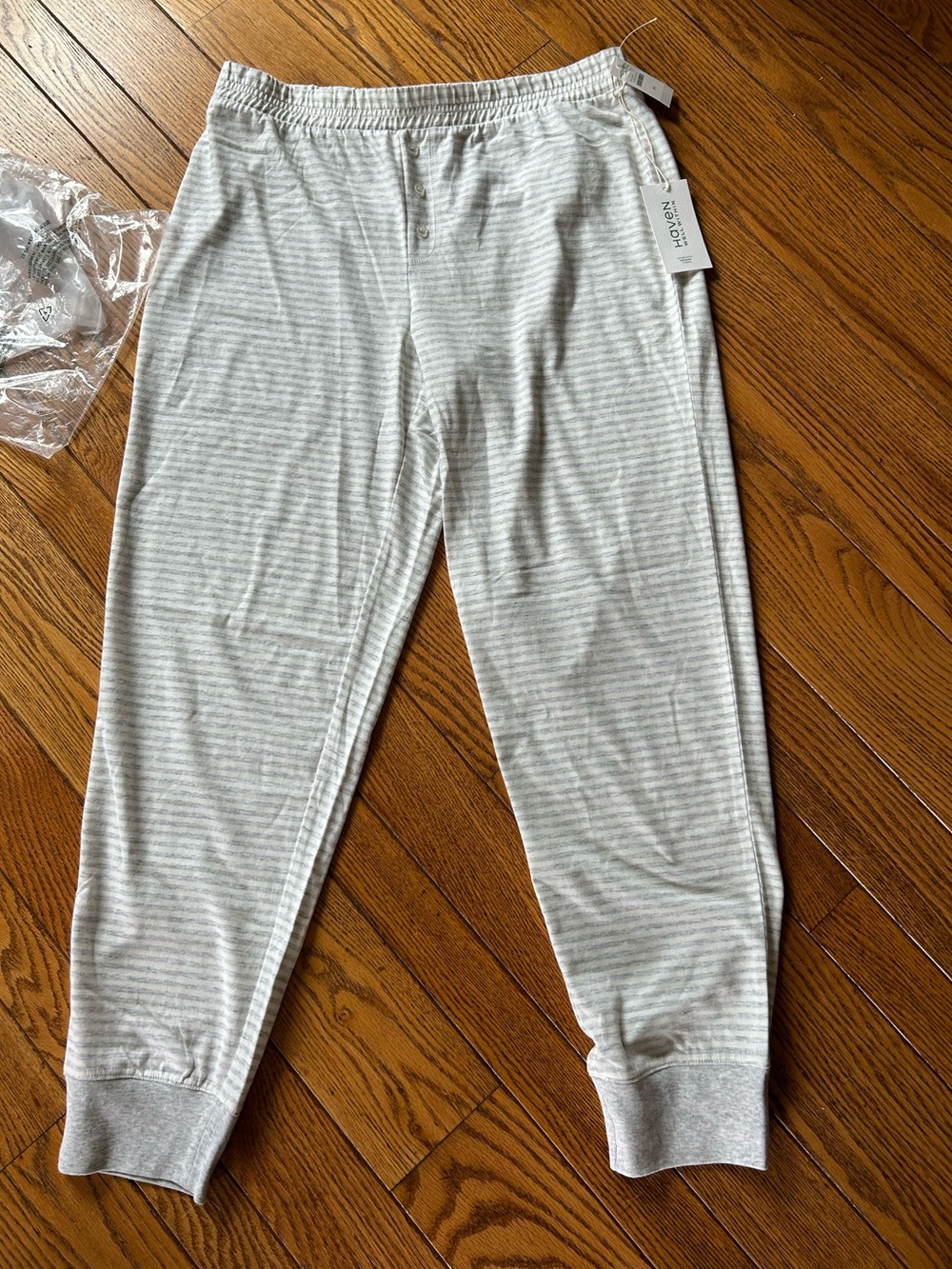 NWT Haven Well Within Gray Striped Lounge Joggers Medium Cozy travel pajamas